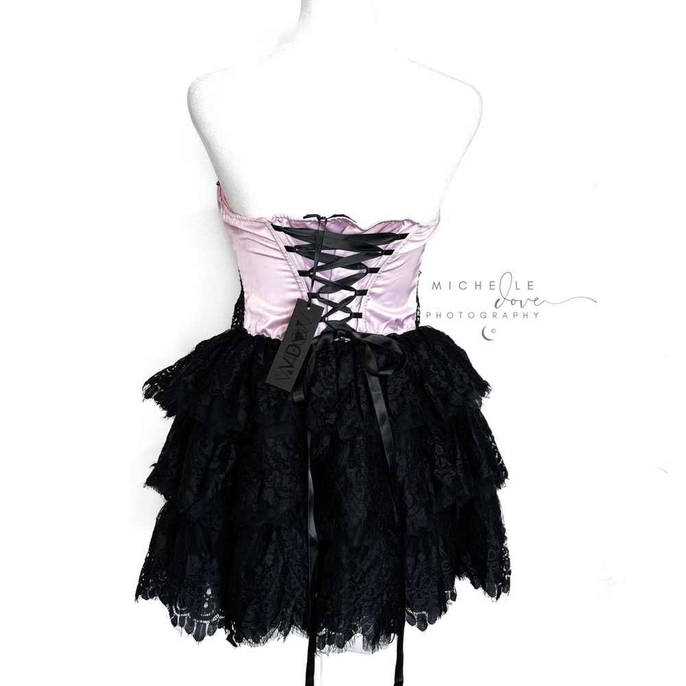 Widow Immortal Love Bustle Corset - Picture 4 of 8